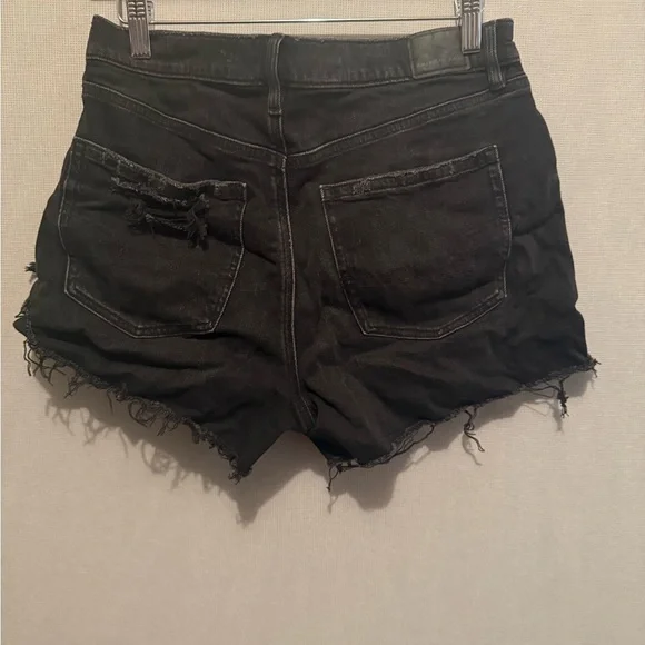 American Eagle Black Jean Destructed Shorts Size 8 - Picture 3 of 6
